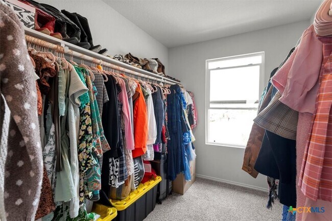 Building Photo - 410 Kayden Pt