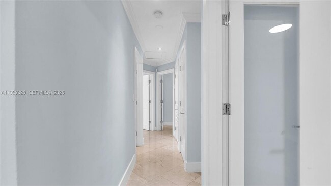 Building Photo - 2900 SW 92nd Ave