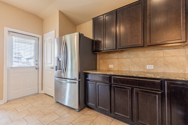 Building Photo - 15458 Bobwhite Quail
