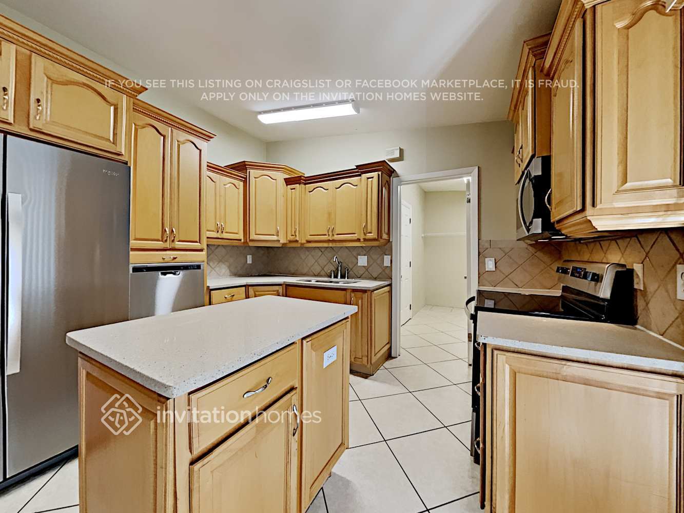 Building Photo - 4415 Hood Ave