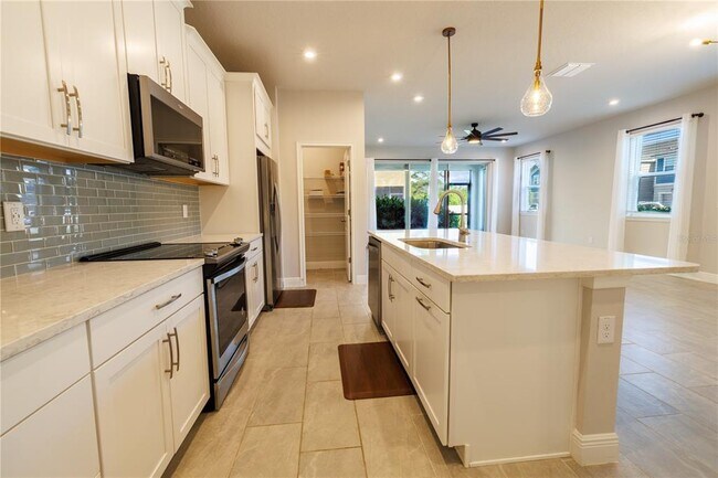 Building Photo - 6101 Grand Sonata Ave