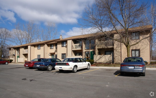 Building Photo - Knollview Apartments