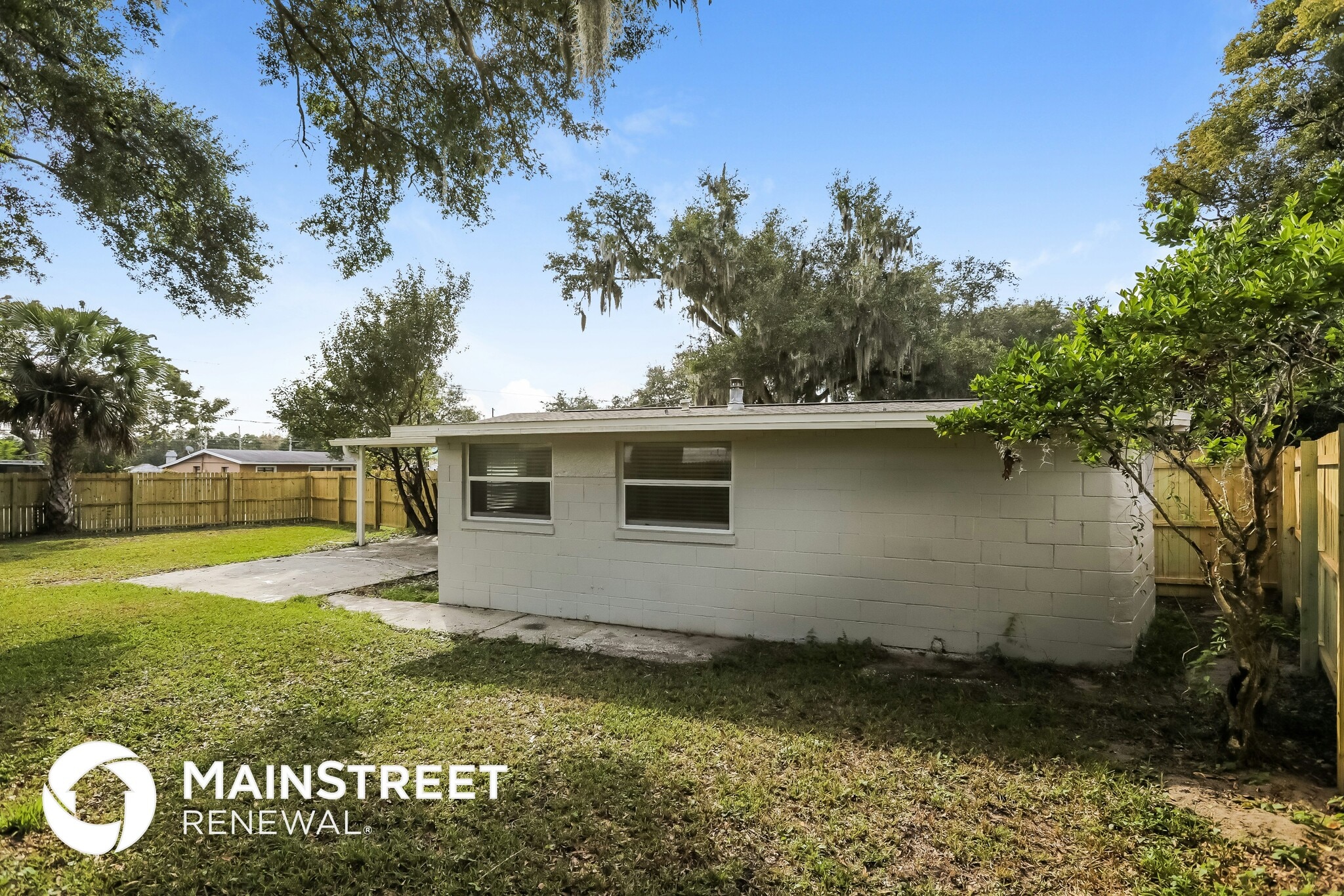 Building Photo - 307 S Ulysses Dr