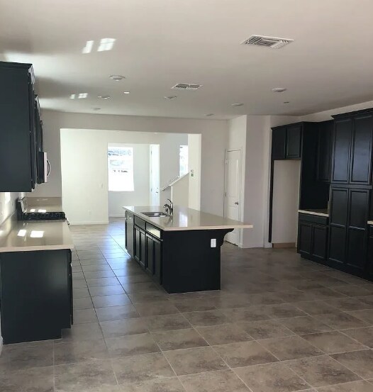 Building Photo - 2557 Lacey Ann Ave