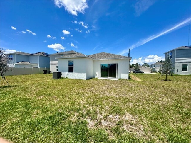 Building Photo - 534 Wayland Dr