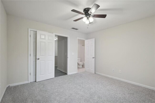 Building Photo - 3306 Sheffield Cir