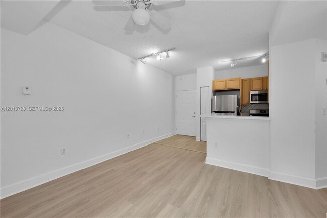 Building Photo - 6001 SW 70th St