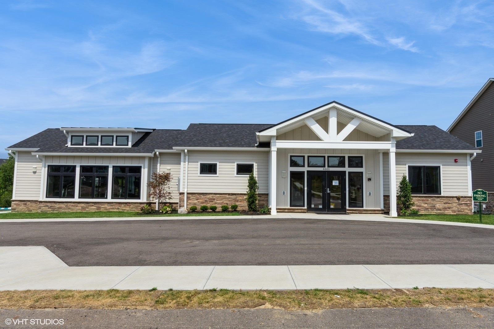 Building Photo - 4806 Spruce Rd