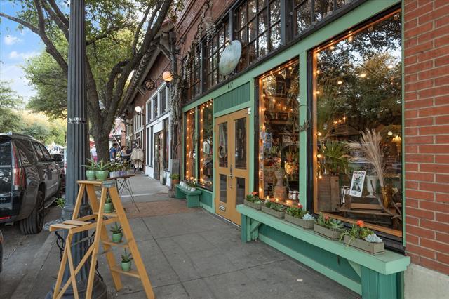 Building Photo - 608 Aspen Valley Ln