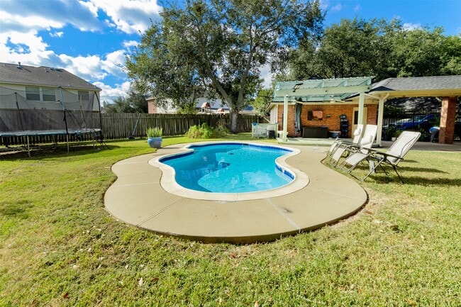 Building Photo - 3204 Canvasback St