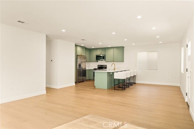 Building Photo - 11920 Laurel Ave