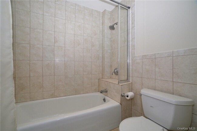 Building Photo - 7 Highview Dr