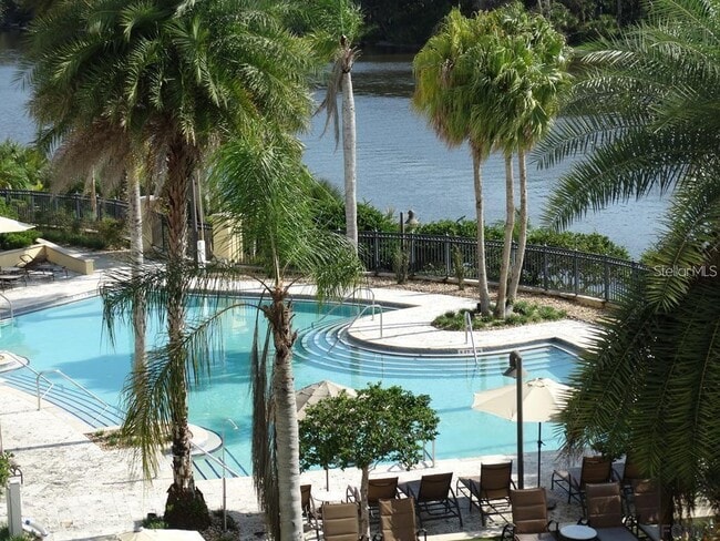 Building Photo - 102 Yacht Harbor Dr