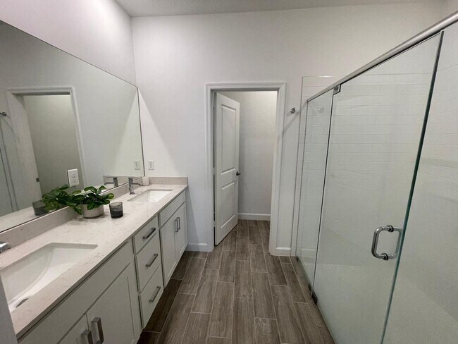 Building Photo - 1353 Haywagon Tr.