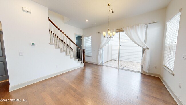Building Photo - 7412 Beach Walk Place