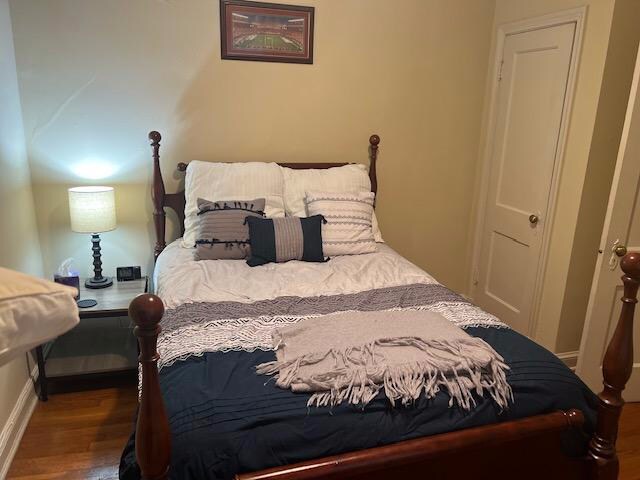 Building Photo - 426 6th St NE