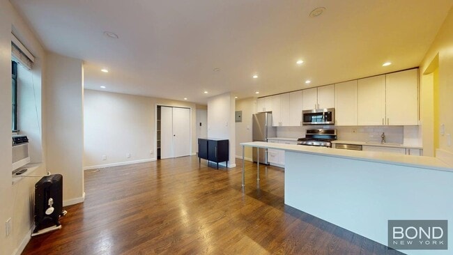 Floorplan - 30 Charlton Street