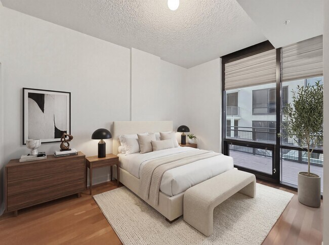 Building Photo - 159 2nd St