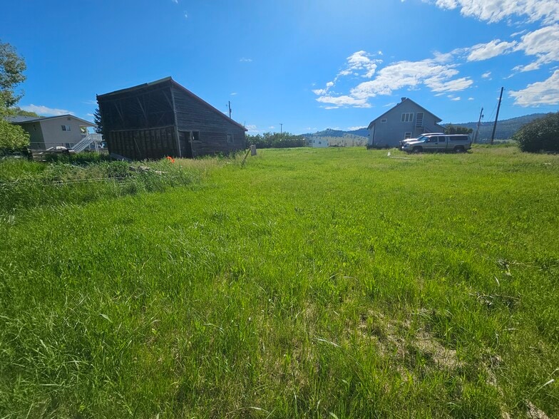 Backyard - 3259 US Highway 2 W