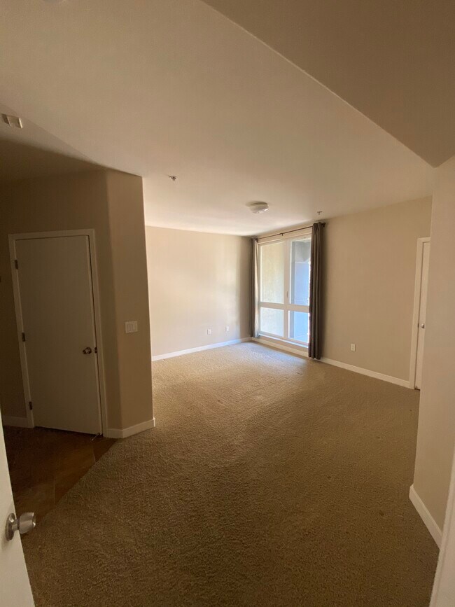 Building Photo - 5501 DeMarcus Blvd