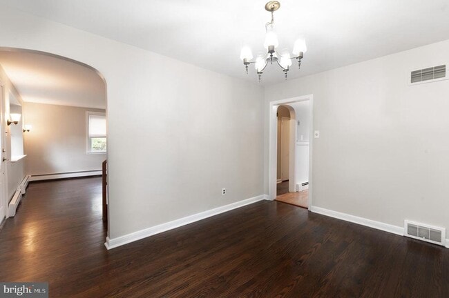 Building Photo - 1569 County Line Rd