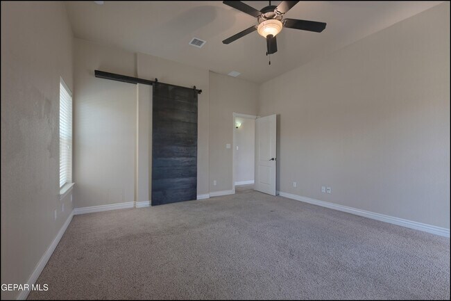 Building Photo - 11420 Victor Flores Pl
