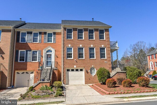 Building Photo - 12700 Dogwood Hills Ln