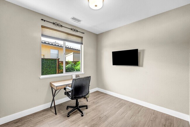Building Photo - 2722 Mylonite Dr