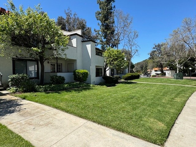 Building Photo - 5006 Collwood Way