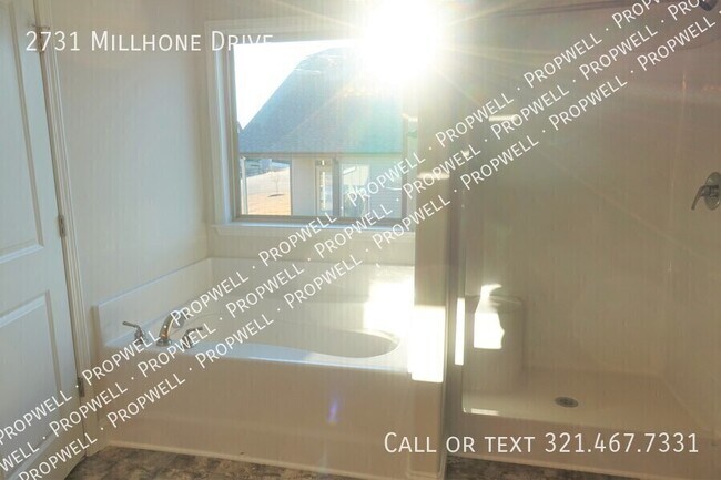 Building Photo - 2731 Millhone Dr