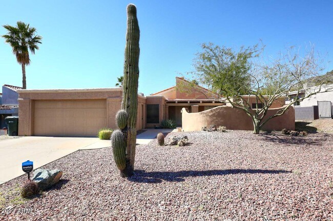 Primary Photo - 8428 N 16th Pl