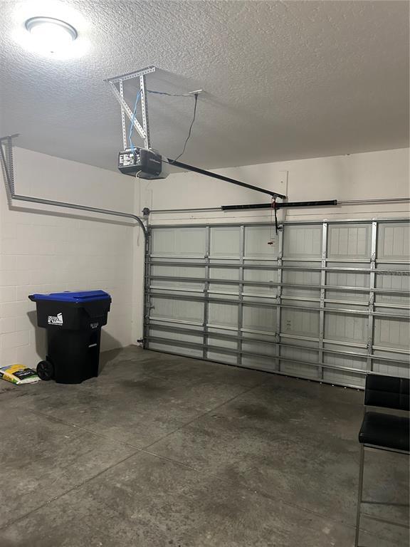 Building Photo - 15113 White Wagtail Ln