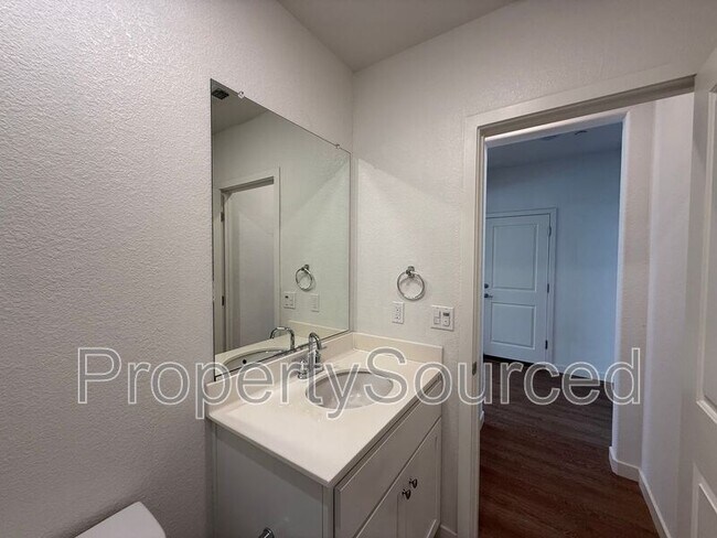 Building Photo - 2099 Frank Blondin Ln
