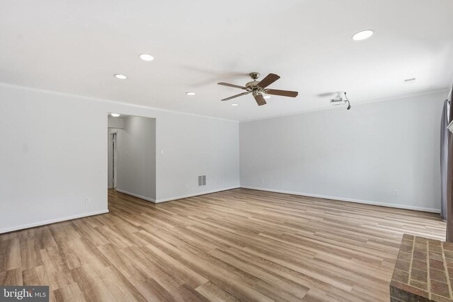 Building Photo - 10429 Red Granite Terrace