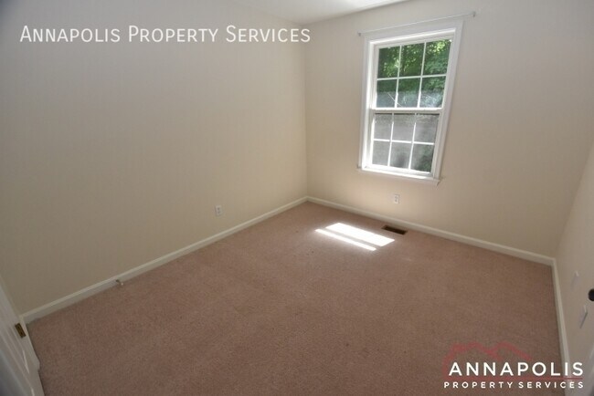 Building Photo - 1291 Circle Dr