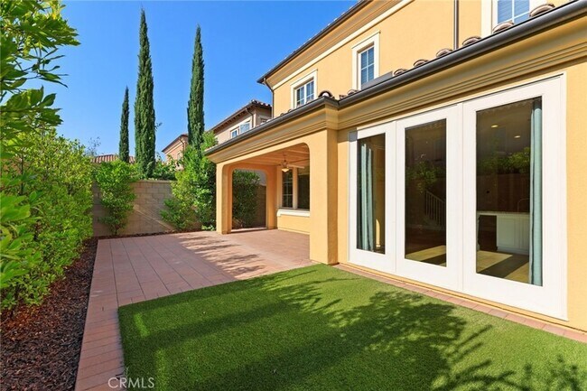Building Photo - 81 Lupari