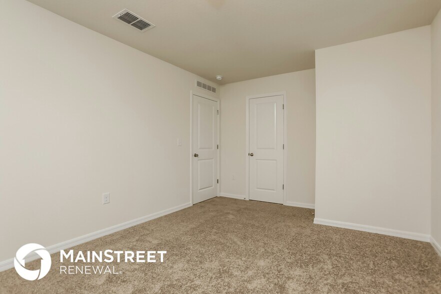 Building Photo - 2847 Neverland Dr