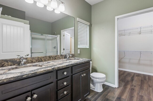 Building Photo - Beautiful Ranch Home Backing to Trees!!