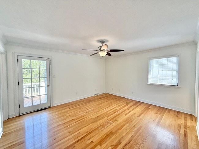 Building Photo - **OFFERING REFUNDABLE APPLICATION FEES** Stunning 5BD, 3BA North Ridge Raleigh Home on a Large, P...