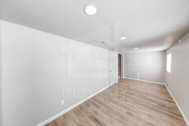 Building Photo - 2918 W Mooresville Rd