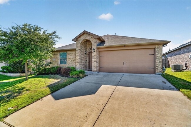 Building Photo - 8020 Crimea Ln