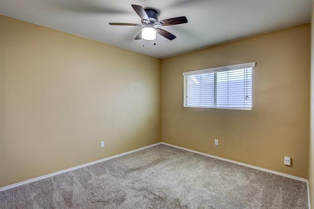 Building Photo - 7000 Sylvan Meadows Dr