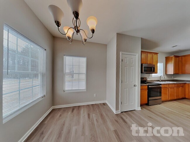 Building Photo - 413 Stoney Run Dr