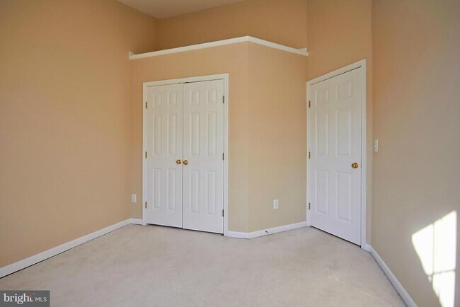 Building Photo - 1426 Park Garden Ln