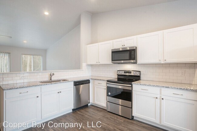 Building Photo - 4 br, 2 bath House - 5315 Eagle Glen Avenu...