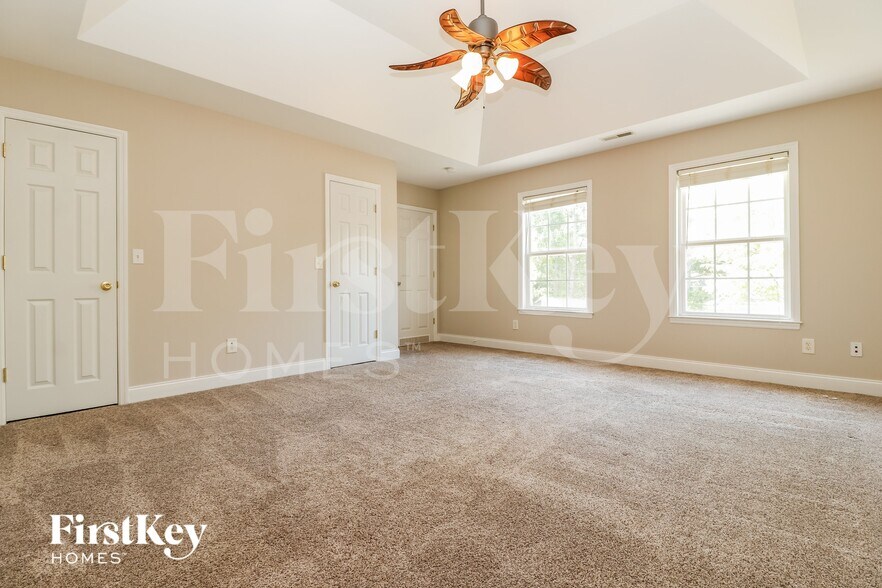 Building Photo - 1237 State Rd S-8-806