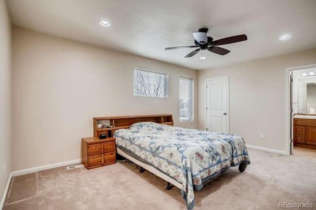 Building Photo - Updated Contemporary Designed Home! Great ...