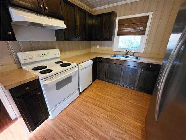 Building Photo - 516 Monroe Hwy