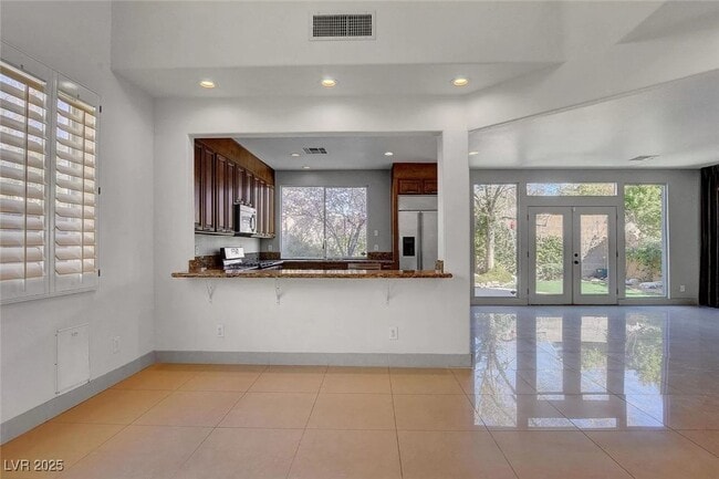 Building Photo - 10376 Trailing Dalea Ave