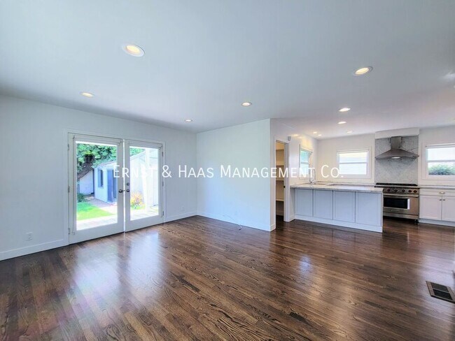 Building Photo - 2227 Camden Ave